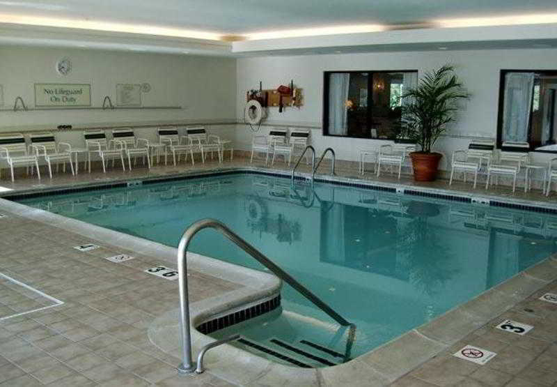 Courtyard Detroit Brighton Otel Dış mekan fotoğraf